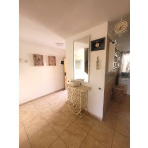 Sunny beach-front  house 