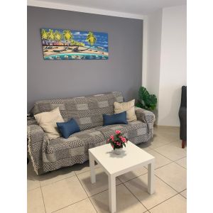 Summerland, new refurbished apartment 