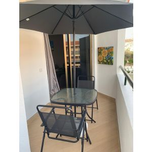 Summerland, new refurbished apartment 